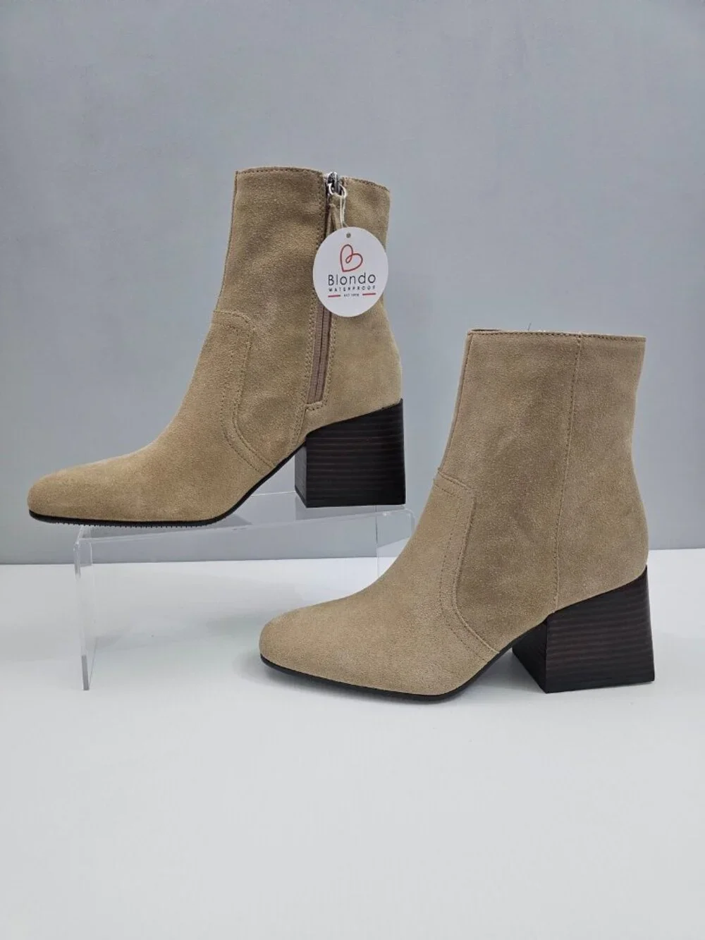 Blondo Salome Waterproof Suede Ankle Boot Tan Block Heel Neutral Womens 7.5 NEW